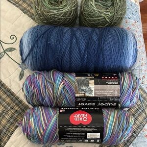 EUC Acrylic Yarn 🧶 Lot All Acrylic. No Bundle.  Crochet, Knitting 🧶 Ready to go!